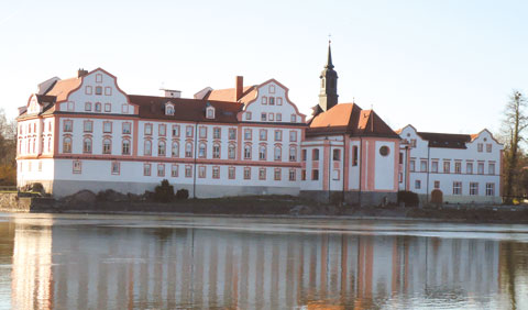 kloster-neuhaus